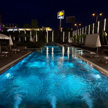 Nordic Art - Premium By The Sea Апартаменти Аланія